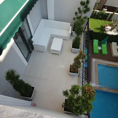 Marco Palace, Mahmutlar