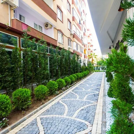 Marco Palace, 아파트 *
